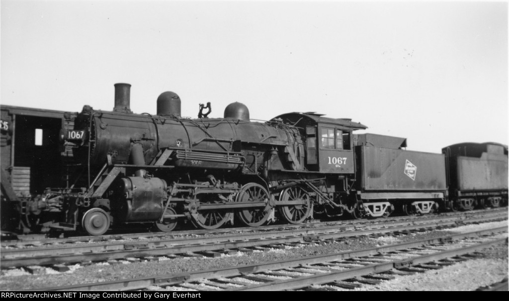 MILW 4-6-0 #1067 - Milwaukee Road